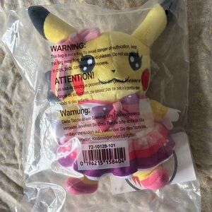 Cosplay Pikachu: Pikachu Pop Star Poké Plush - 9 In